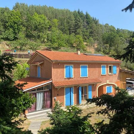 Apartament La Bonne Rencontre Chassiers Zewnętrze zdjęcie